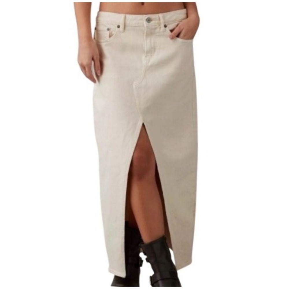 American Eagle Womens M Cream Low Rise Maxi Denim Skirt NWT